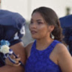 Meet your Posher, Desiree